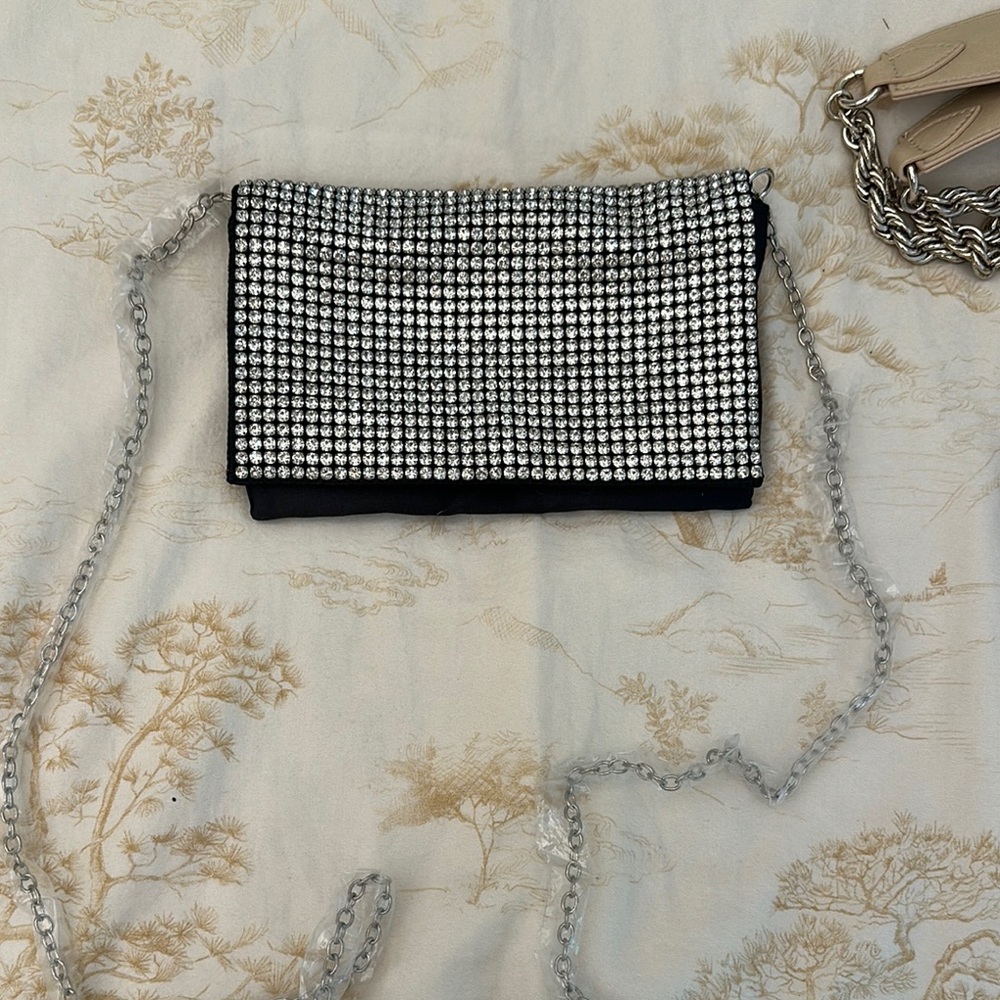 Glamorous Silver Crystal Evening Clutch